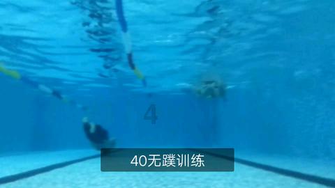 玩滑板的男孩逃脱2
