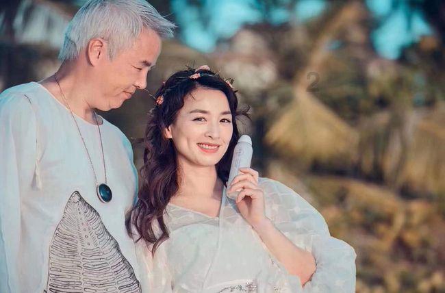 救援聪明的女子