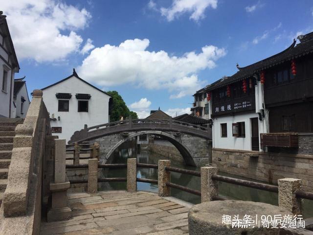 俄国防部:俄军防空部队在布良斯克州上空击落一架乌克兰无人机